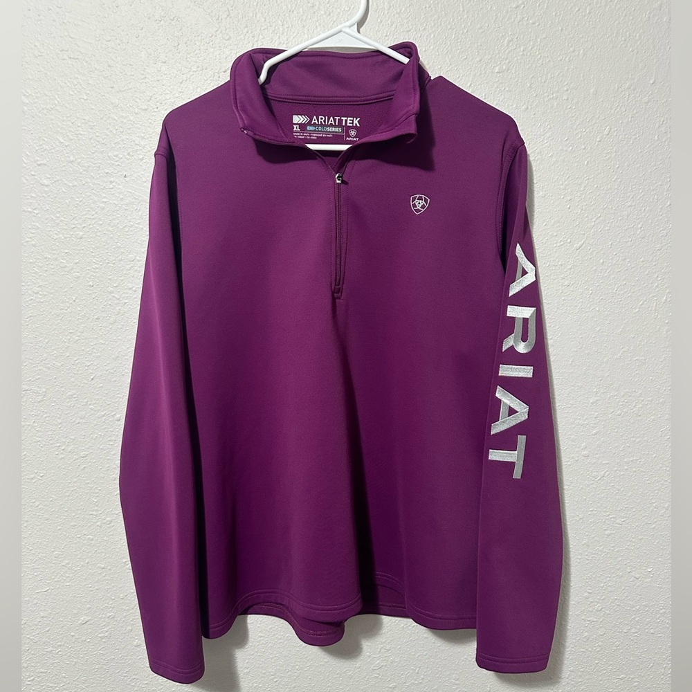 Women’s Ariat Quarter zip